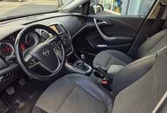 Opel Astra 1.7 CDTI COSMO DISTRI OK