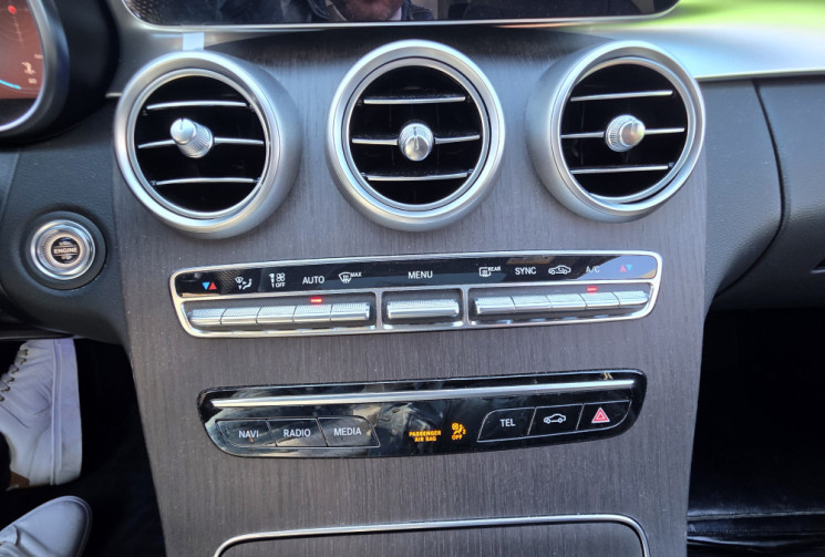 Mercedes Classe C  220D 194 AMG LINE * 1ère main / Led Multi Beam / Toit Ouvrant / 7500km réel