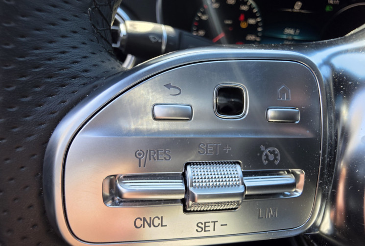 Mercedes Classe C  220D 194 AMG LINE * 1ère main / Led Multi Beam / Toit Ouvrant / 7500km réel