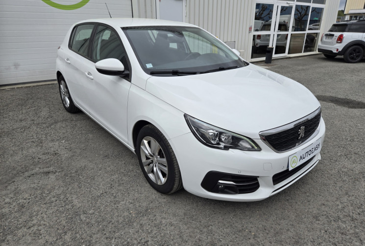 Peugeot 308 308 1.5 Blue HDI 130 Active Pack * CARPLAY * RADAR DE RECUL * FEUX AUTO *