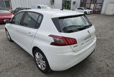 Peugeot 308 308 1.5 Blue HDI 130 Active Pack * CARPLAY * RADAR DE RECUL * FEUX AUTO *