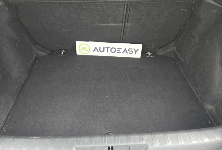 Peugeot 308 308 1.5 Blue HDI 130 Active Pack * CARPLAY * RADAR DE RECUL * FEUX AUTO *