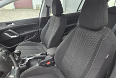 Peugeot 308 308 1.5 Blue HDI 130 Active Pack * CARPLAY * RADAR DE RECUL * FEUX AUTO *