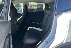 Tesla Model Y (2) 295 Ch AUTONOMIE STANDARD RWD 62.5 KWH * 1ER MAIN * FAIBLE KILOMETRE 