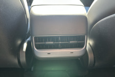 Tesla Model Y (2) 295 Ch AUTONOMIE STANDARD RWD 62.5 KWH * 1ER MAIN * FAIBLE KILOMETRE 