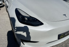 Tesla Model Y (2) 295 Ch AUTONOMIE STANDARD RWD 62.5 KWH * 1ER MAIN * FAIBLE KILOMETRE 