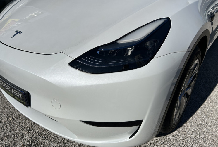 Tesla Model Y (2) 295 Ch AUTONOMIE STANDARD RWD 62.5 KWH * 1ER MAIN * FAIBLE KILOMETRE 