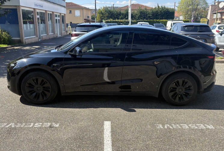 Tesla Model Y  300 ch Autonomie Standard RWD 60 KWH / Homelink