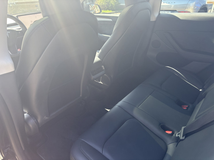 Tesla Model Y Standard RWD 299 ch