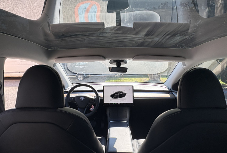 Tesla Model Y  300 ch Autonomie Standard RWD 60 KWH / Homelink