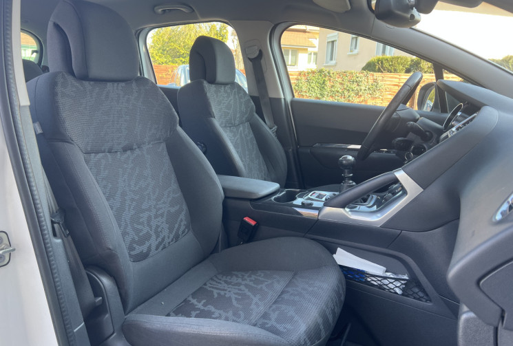 Peugeot 3008 1.6 e-HDi Blue Lion BVM6 S&S 115 cv