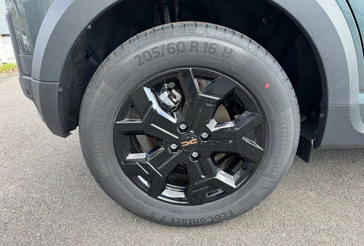 Dacia Sandero Stepway Extreme Eco-G 120 Toit ouvrant Pack city (Prime reprise 1000€ inclus)