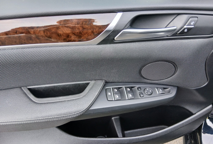 BMW X4 xDrive 3.0 d 258 cv Pack M - Attelage