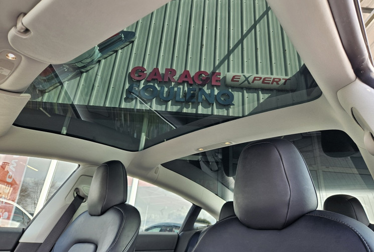 Tesla Model 3 STANDARD RANGE PLUS 225KW 306 1°M