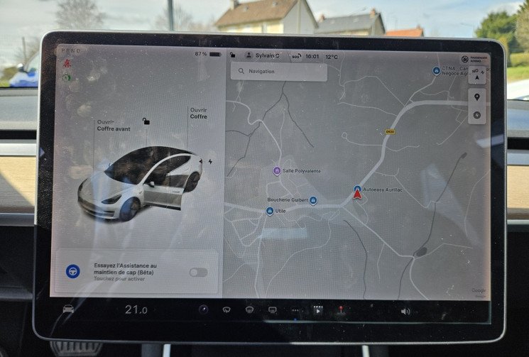 Tesla Model 3 STANDARD RANGE PLUS 225KW 306 1°M