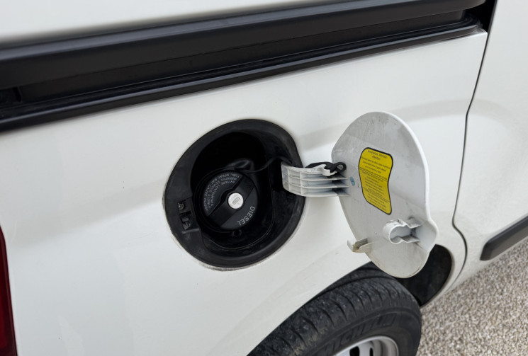 Citroën NEMO 1.4 HDI CLUB SENSODRIVE - 1ERE MAIN