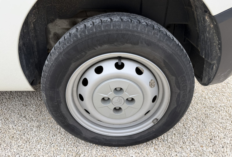 Citroën NEMO 1.4 HDI CLUB SENSODRIVE - 1ERE MAIN - 45100 KMS 