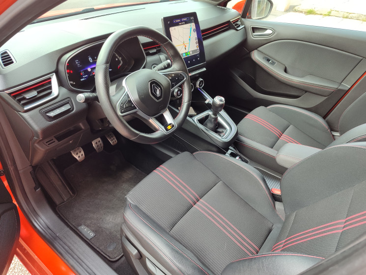 Renault CLIO V RS LINE / 1.5 Blue dCi 115 cv / SUIVI RENAULT