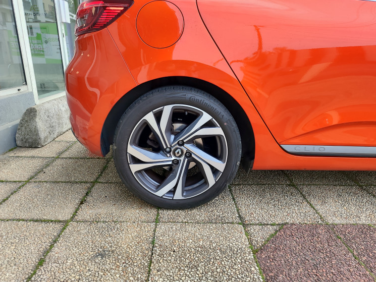 Renault CLIO V RS LINE / 1.5 Blue dCi 115 cv / SUIVI RENAULT