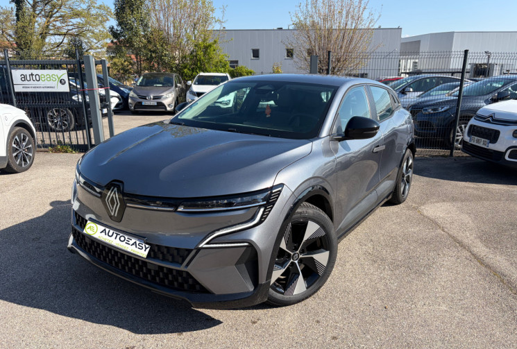 Renault Megane E-TECH / EV60 / 220 CH / CHARGE OPTIMAL / EQUILIBRE / SOH 94%
