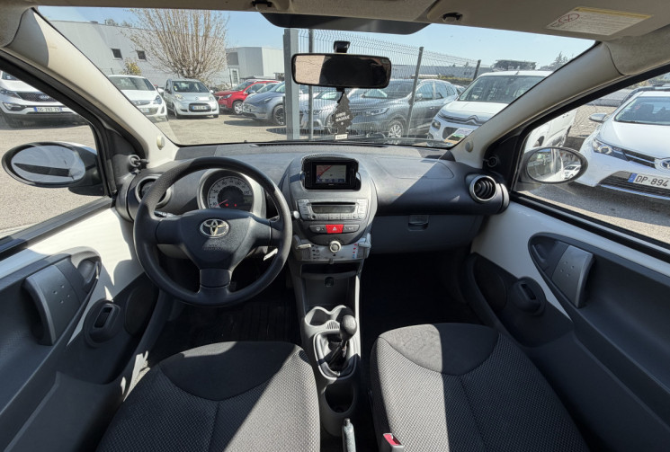 Toyota Aygo 1.0 / 68 CH / CLIM 