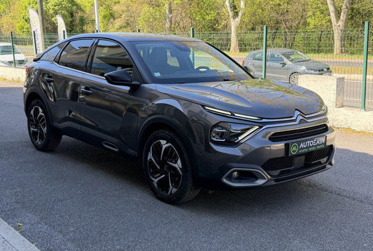 Citroën C4 Shine 1.5 HDI 130 EAT8 / Carplay / Tete haute / Camera / Entretien complet Citroen