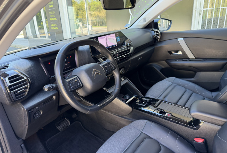Citroën C4 Shine 1.5 HDI 130 EAT8 / Carplay / Tete haute / Camera / Entretien complet Citroen