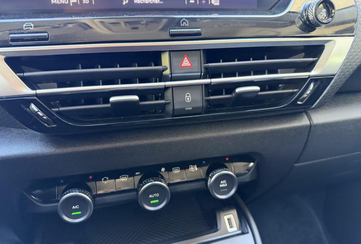 Citroën C4 Shine 1.5 HDI 130 EAT8 / Carplay / Tete haute / Camera / Entretien complet Citroen