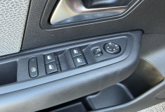 Citroën C4 Shine 1.5 HDI 130 EAT8 / Carplay / Tete haute / Camera / Entretien complet Citroen