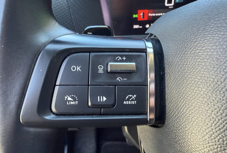 Citroën C4 Shine 1.5 HDI 130 EAT8 / Carplay / Tete haute / Camera / Entretien complet Citroen
