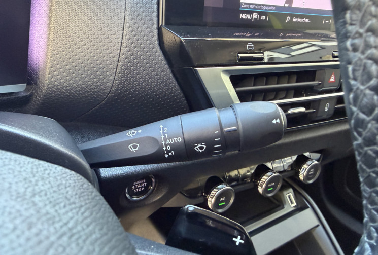 Citroën C4 Shine 1.5 HDI 130 EAT8 / Carplay / Tete haute / Camera / Entretien complet Citroen