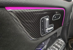 Mercedes GLA 200D 150 cv BVA AMG LINE / pack premium + / attelage / origine france 