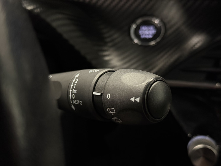 Peugeot 2008 1.5 Blue HDI Allure Pack