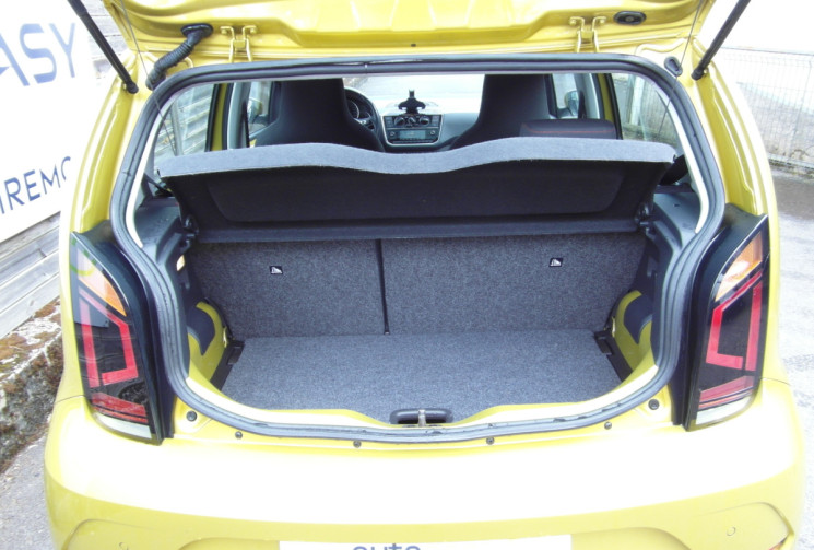 Volkswagen up! 1.0 75  UP! PHASE 2 CONNECT TOIT OUVRANT SIEGES CHAUFFANTS