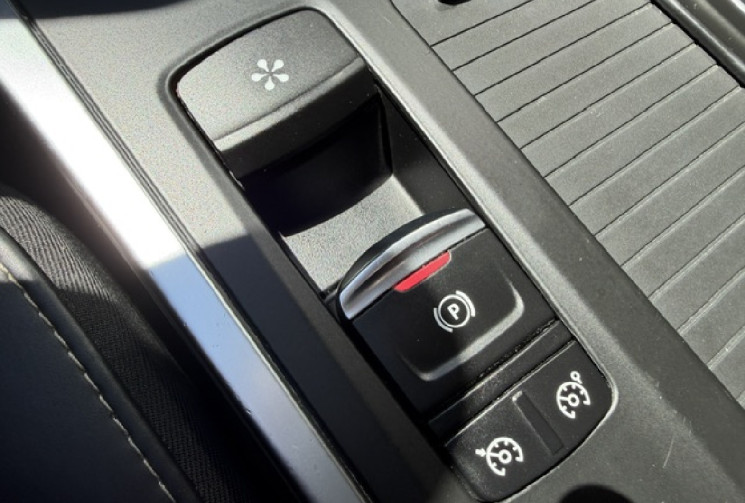 Renault Megane V 1.3 tce 140 cv EDC intens origine France / carplay / camera / pack ambiance / 