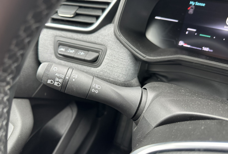 Renault Clio V Phase 2 1.0 TCe S&S 90 CV TECHNO - CAMERA - ACCES MAIN LIBRE 