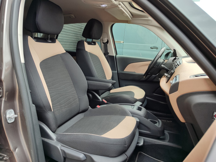 Citroën C4 PICASSO II 1.6 BlueHDi 120 cv Boîte auto /  INTENSIVE / SUIVI CITROËN