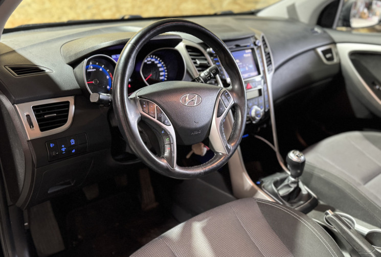 Hyundai i30 Phase 2 GARANTIE 1 AN 1.6 CRDi 110 cv