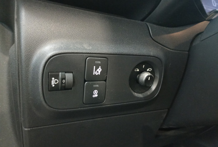 Citroën C3 110 ch Feel EAT6 – Distribution changée – Faible kilométrage