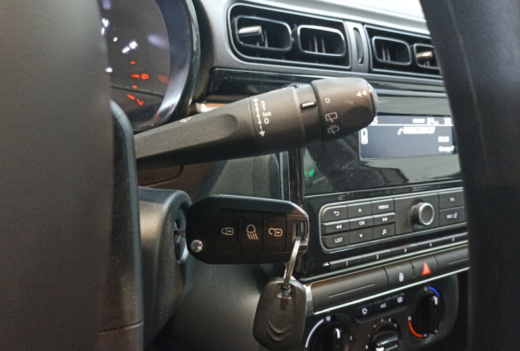 Citroën C3 110 ch Feel EAT6 – Distribution changée – Faible kilométrage