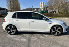 Volkswagen Golf 2.0 TSI 220 GTI BlueMotion Technology DSG6 