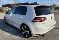 Volkswagen Golf VII GTI 2.0 TSI 220Ch BlueMotion Technology DSG6 
