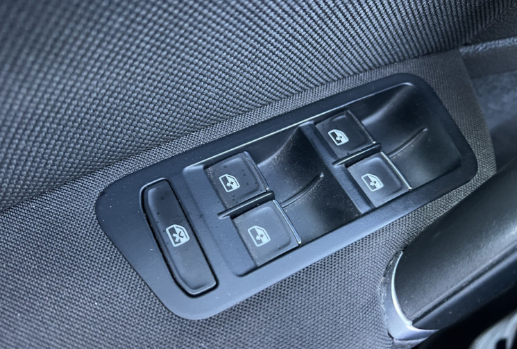 Volkswagen Golf 2.0 TSI 220 BlueMotion Technology DSG6 GTI