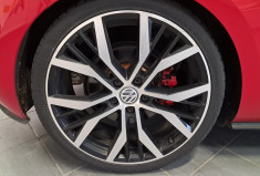 Volkswagen Golf VII 2.0 TSI 220 BlueMotion GTI  3p