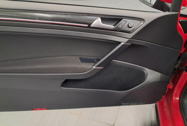 Volkswagen Golf VII 2.0 TSI 220 BlueMotion GTI  3p