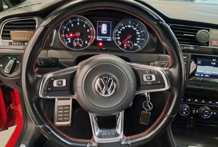 Volkswagen Golf VII 2.0 TSI 220 BlueMotion GTI  3p