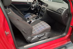 Volkswagen Golf VII 2.0 TSI 220 BlueMotion GTI  3p