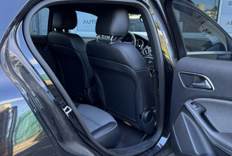 Mercedes GLA  MERCEDES-BENZ CLASSE GLA 1.6 GLA 180