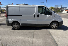 Renault Trafic II Fourgon Phase 2 L1H1 1000kg 2.0 dCi 90 cv