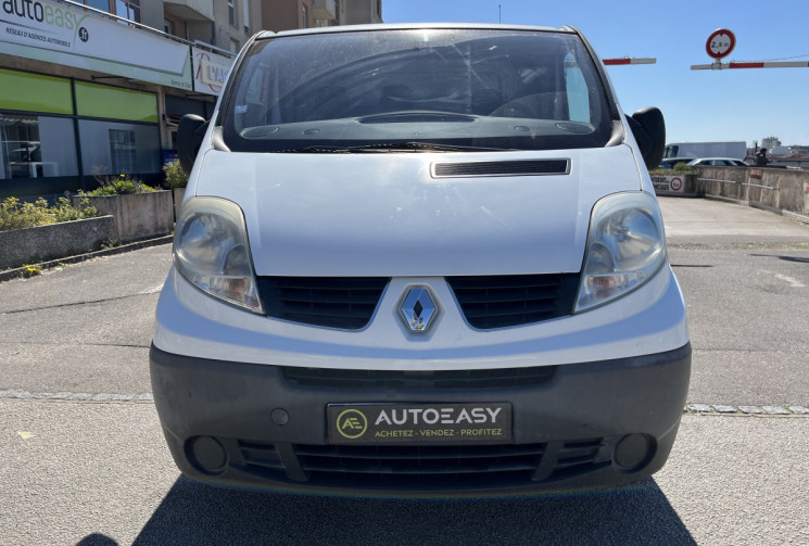 Renault Trafic II Fourgon Phase 2 L1H1 1000kg 2.0 dCi 90 cv